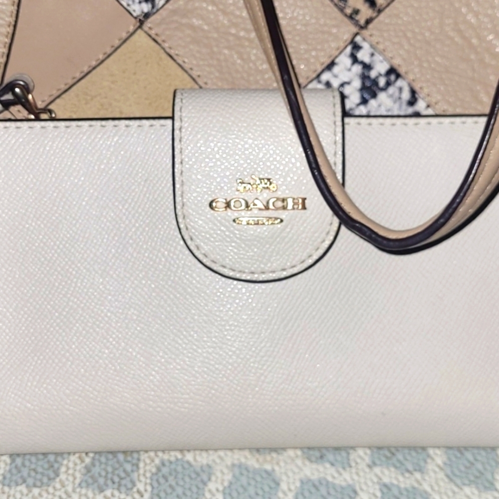 Coach Cream & khaki wallet wrislet